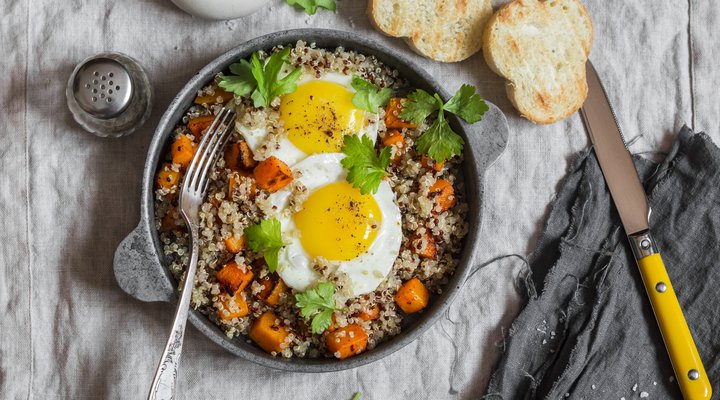 Low FODMAP Roasted Sweet Potato, Quinoa and Fried Egg Bowl recipe | Monash FODMAP - Monash Fodmap