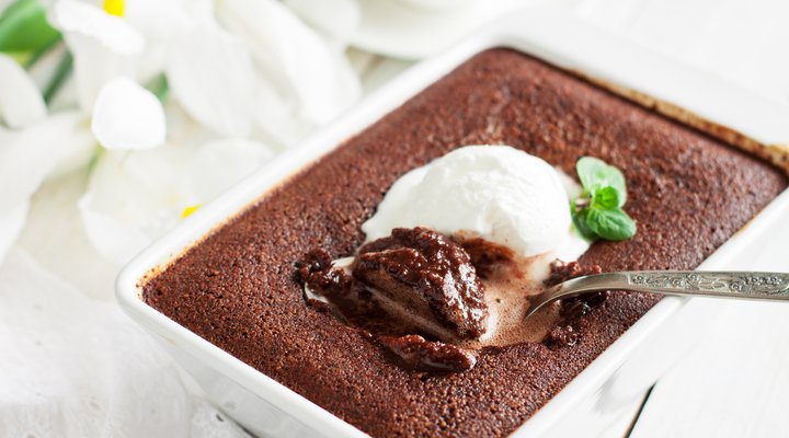 Low FODMAP chocolate watteseed self-saucing pudding | Monash FODMAP - Monash Fodmap